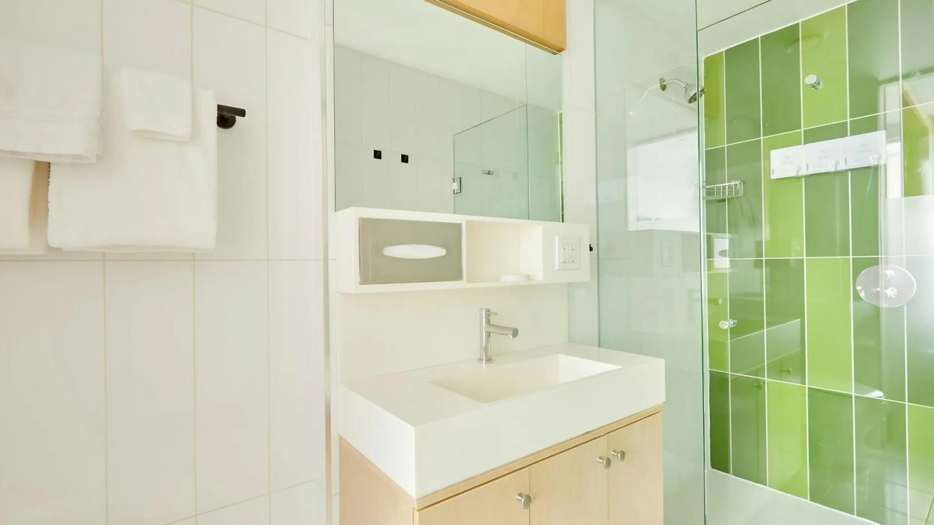 The Beverley Hotel Queen West, Sonder By Marriott Bonvoy Toronto