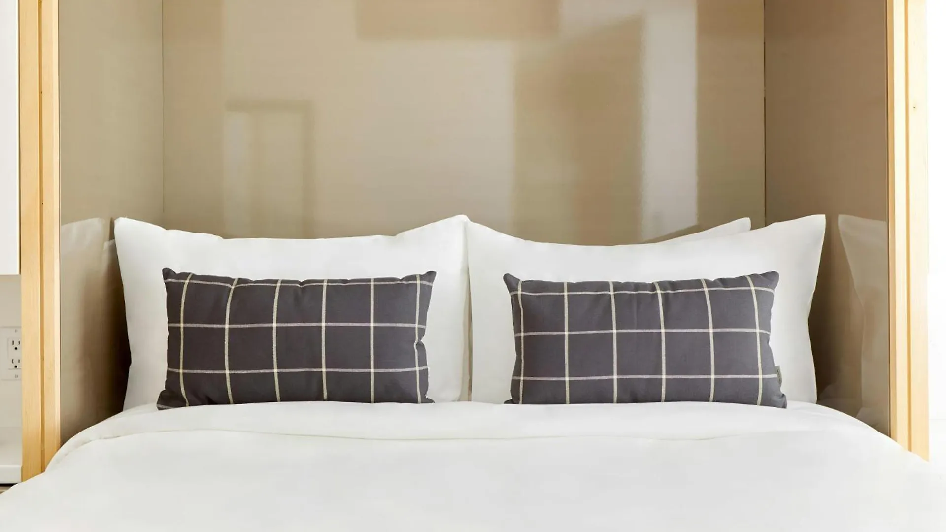 The Beverley Hotel Queen West, Sonder By Marriott Bonvoy Toronto