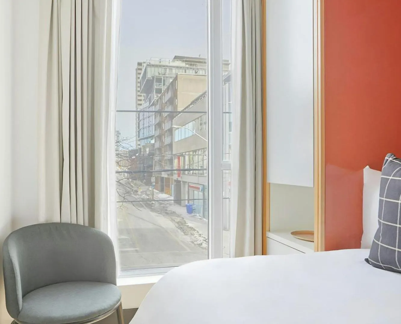 ***  The Beverley Hotel Queen West, Sonder By Marriott Bonvoy Toronto Canada