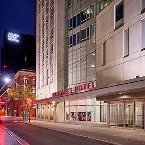 pantages-hotel-toronto-centre.niagara-fallshotels.com/